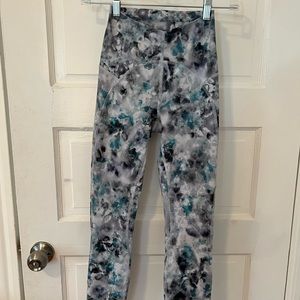 Lululemon Unlimit High-Rise Tight